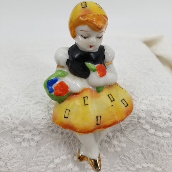 Adorable Vintage Farm Cottage Couple Home Accent - made between 1945-52 - Picture 2 of 6